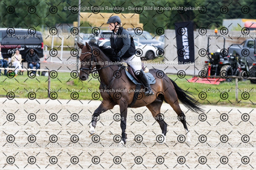 CL5A9256 | Emilia Reinking Fotografie - Realisiert mit Pictrs.com