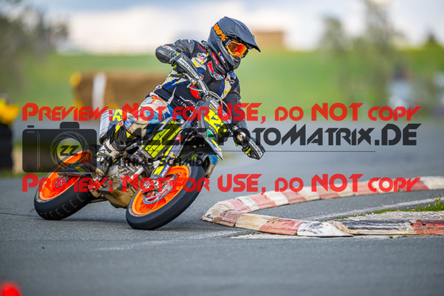 MaZZes_FotoMatrix_230506_2-352 | UE40