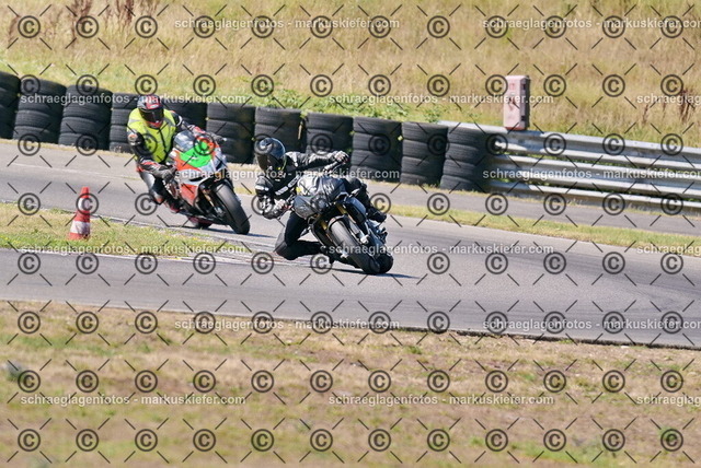 26bt05-0385 | markuskiefer.com - Realisiert mit Pictrs.com