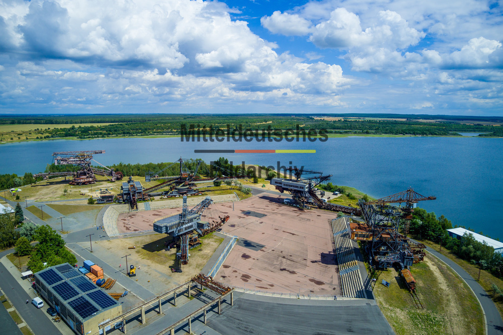 Ferropolis-0057 | Ferropolis - Stadt aus Eisen - Realisiert mit Pictrs.com