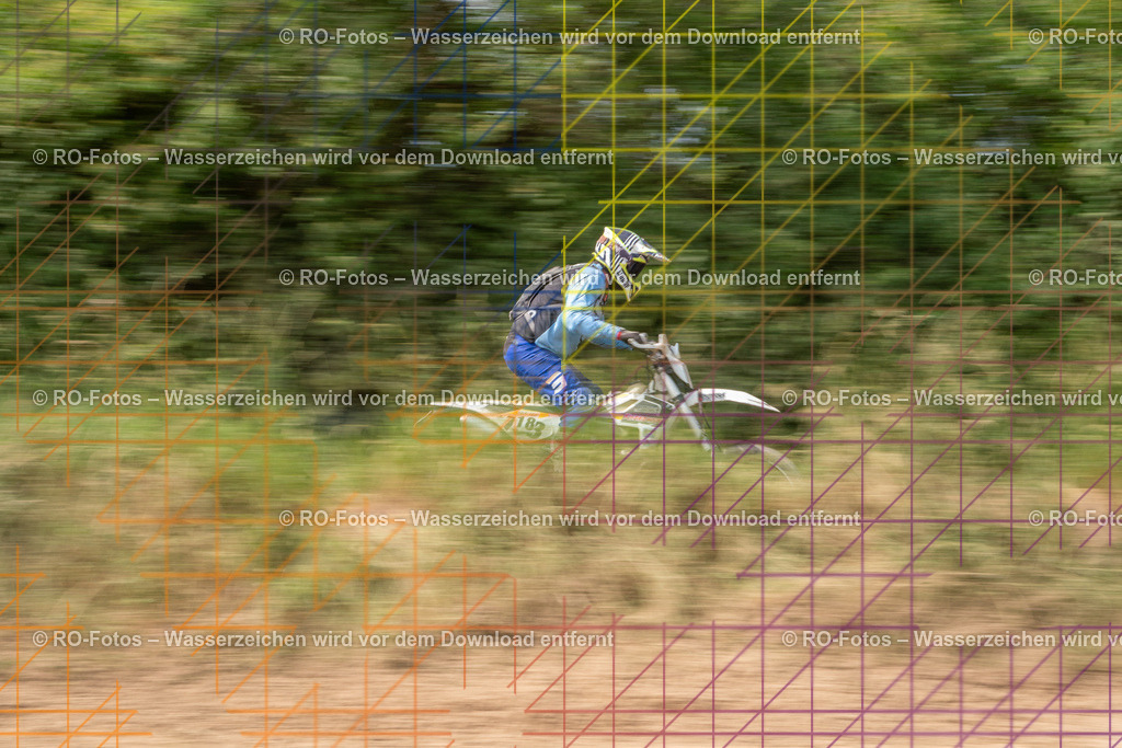 Niederwürzbach 3 Lauf-819 | Sportfotografie von RO-Fotos: Motorsport, Motocross, Enduro, Laufveranstaltungen und Triathlon. Professionelle Fotos von Sportlern und Events. - Realisiert mit Pictrs.com