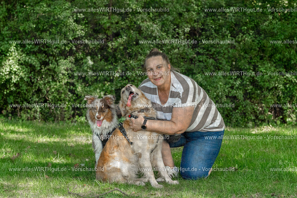 Hundeschwimmen_Volksbad_2026-allesWIRTHgut_Tierfotografie-2609061407-FAY06902 | Professionelle Tierfotografie in Mönchengladbach von Daniel Wirth (allesWIRTHgut). Liebevolle & natürliche Bilder von Hunden & Katzen für unvergessliche Erinnerungen.
