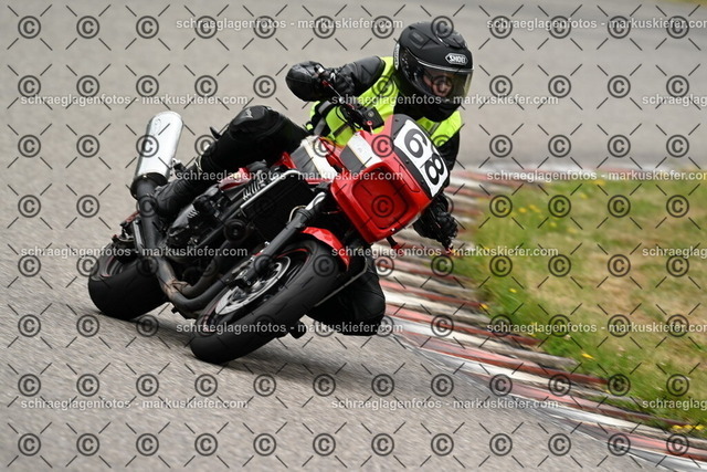 25bt02-1196 | markuskiefer.com - Realisiert mit Pictrs.com