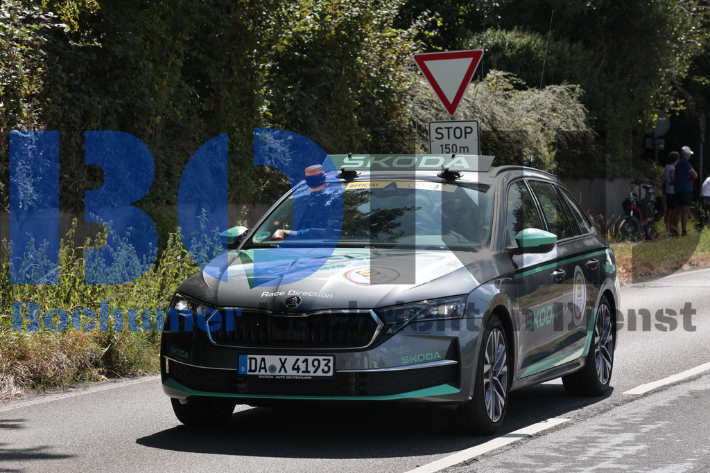 SES_DEUTOU20250821-3 | bond - Realisiert mit Pictrs.com