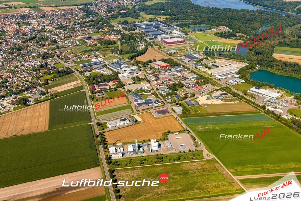 Luftaufnahme von Gundelfingen an der Donau - Die Luftaufnahme wurde 2025 vom UL-Flugzeug heraus erstellt ( keine Drohne ) - Hochauflösende Luftaufnahme - für professionelle Ausdrucke geeignet. Die Geschenkidee !Mit Lizenz und Bildrechte bestellbar