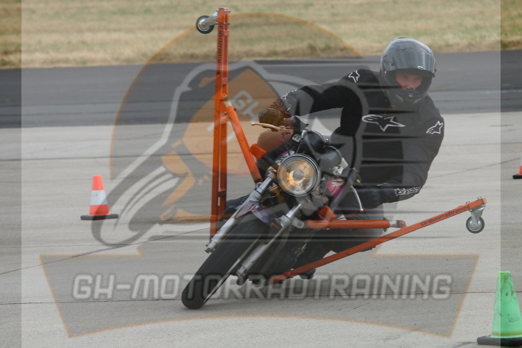 IMG_3369 | gh-motorradtraining-foto.de - Realisiert mit Pictrs.com
