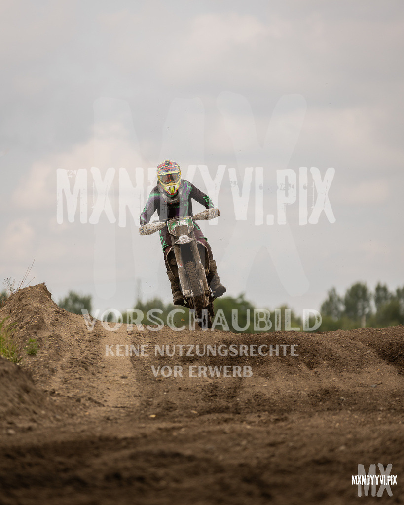 866A1583 | mxndyyvipix