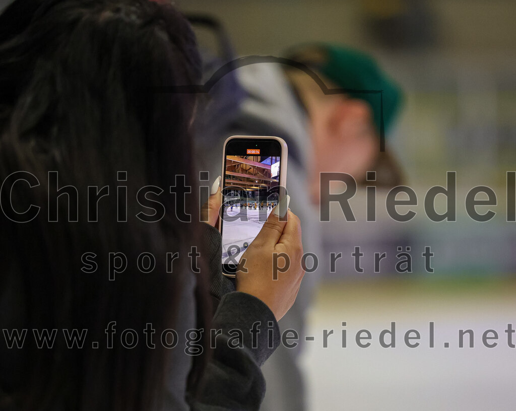 2025-08-22_167_TSV_Erding_gegen_EV_Fuessen | Erding, Deutschland, 22.08.2025:Eishockey, Oberliga Süd 2025 / 2026, Testspiel, TSV Erding gegen EV Füssen, Endergebnis: 1:4Foto: Christian Riedel / fotografie-riedel.net