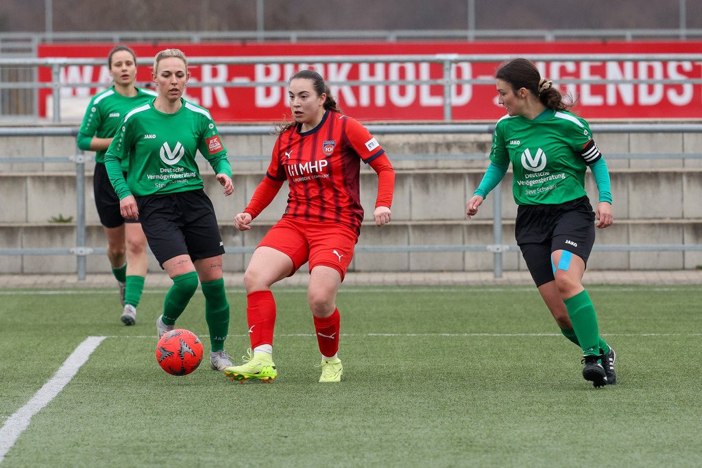 20260315-FCH-Steinheim_067 | 1.FC Heidenheim 1846 II vs. TV Steinheim, Fußball, Frauen, Bezirksliga, 2025/2026, 12. Spieltag, 15.03.2026 in Heidenheim, Kunstrasen b. Voith-Arena West(Foto: Michael Bulling) - Realisiert mit Pictrs.com