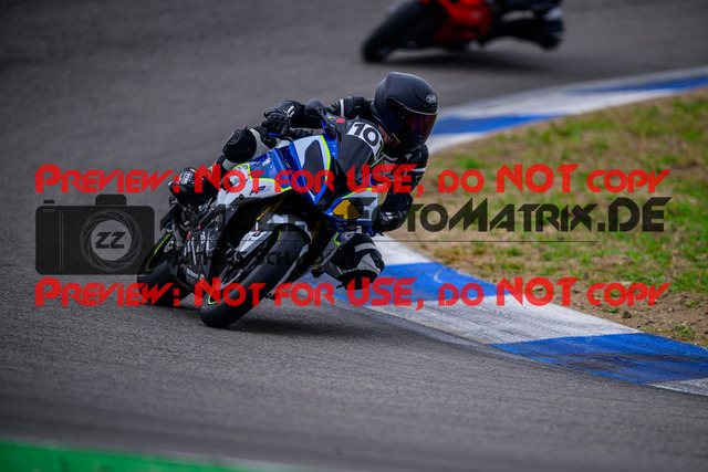 MaZZes_Fotomatrix_20250421_6007705_6414 | ROT