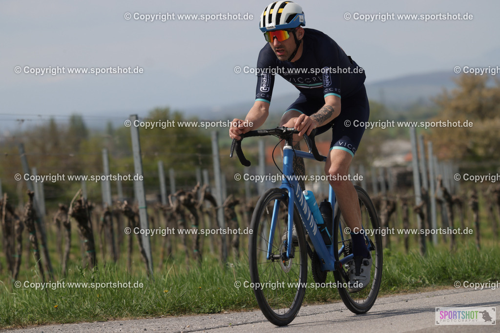 368A4274 | Neusiedlersee Radmarathon 2026@sportshot_your_pictrs #yourpictures#roadtowm2029 #nrm #neusiedlerseeradmarathon #neusiedlersee #neusiedlerseetourismus #burgenland #mörbisch #nrm26 #burgenlandtourismus #voglundco #poweredbyburgenlandtourismus #radsport #rad #marathon #ucigranfondo #visitburgenland #ucigranfondoworldseries
