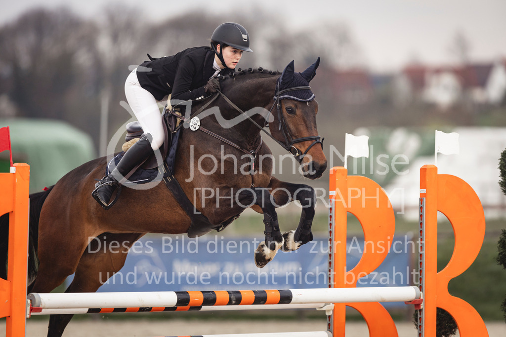 240327_Fruehlingsfest_Stil-L-1-316 | Deine schönsten Turniermomente als professionelle Fotos! Entdecke hochwertige Pferdesport-Fotografie im Online-Shop. Jetzt Fotos finden & bestellen!