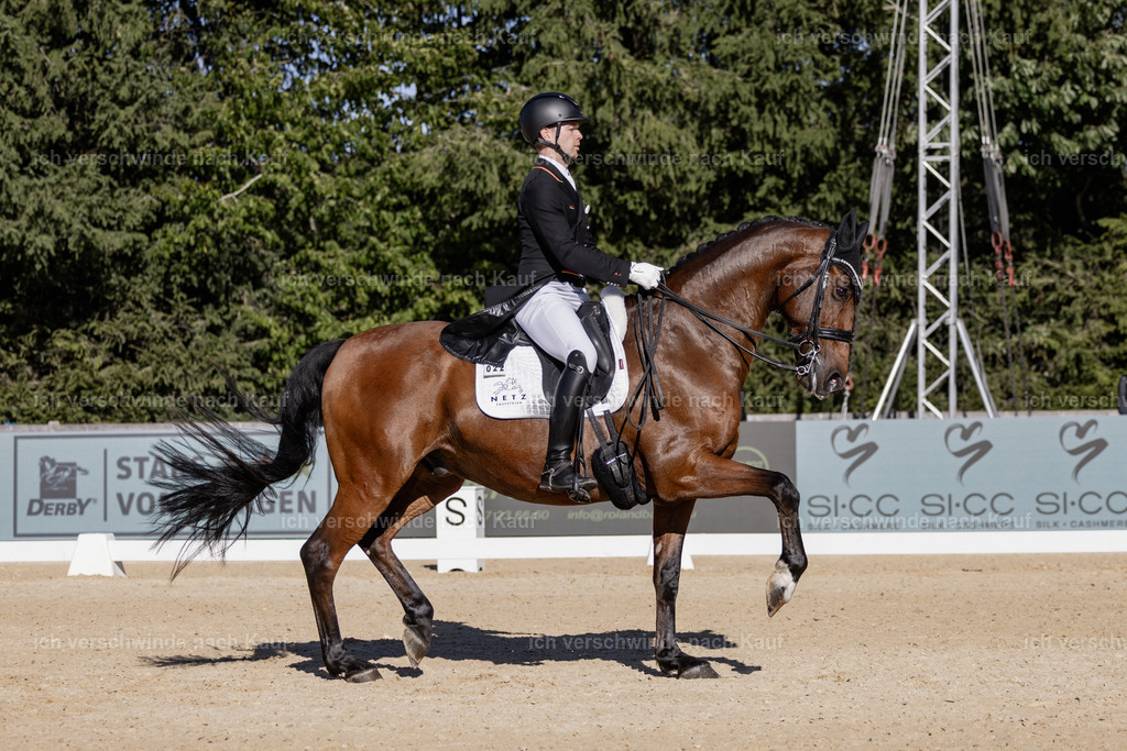 FHC2026_P09_22_18568 | Fichtenhof Classics 2026 – Grand Prix de Dressage - VOLTAIRE Design Preis, Reitanlage Fichtenhof, Sch ftlarn