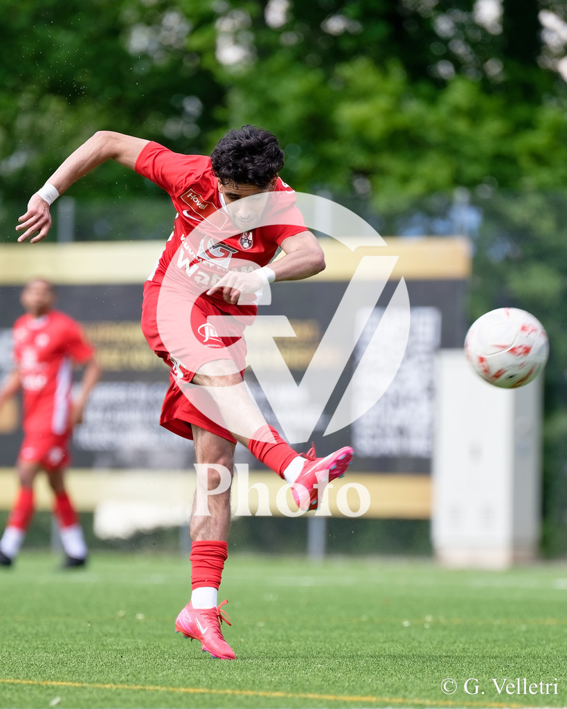 Promotion League - FC Grand-Saconnex v FC Luzern U-21 | during the Promotion League game between FC Grand-Saconnex and FC Luzern U-21 at Stade du Blanché in Grand-Saconnex, Switzerland