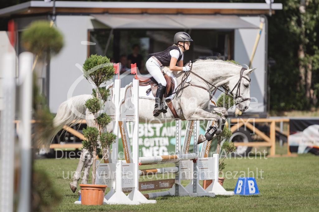 230714_LC_Mini-231 | Deine schönsten Turniermomente als professionelle Fotos! Entdecke hochwertige Pferdesport-Fotografie im Online-Shop. Jetzt Fotos finden & bestellen!