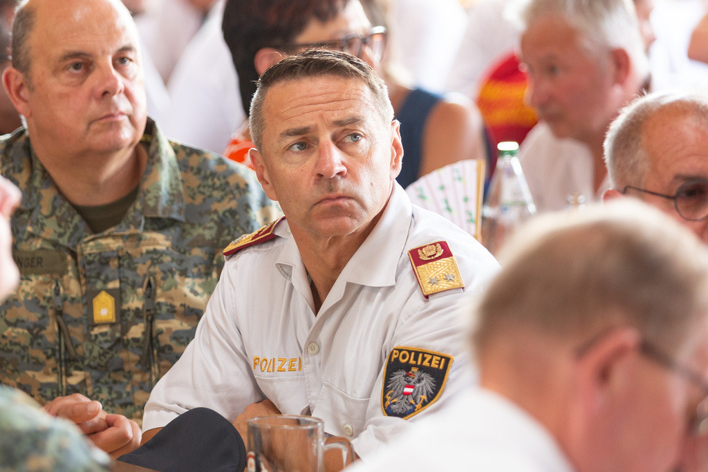 Festakt_032 | Fotodoku des Festaktes im FF-Haus Loosdorf anlässlich der Auszeichnung der Helfer und Hilfsorganisationen  der Hochwasserkatastrophe September 2024