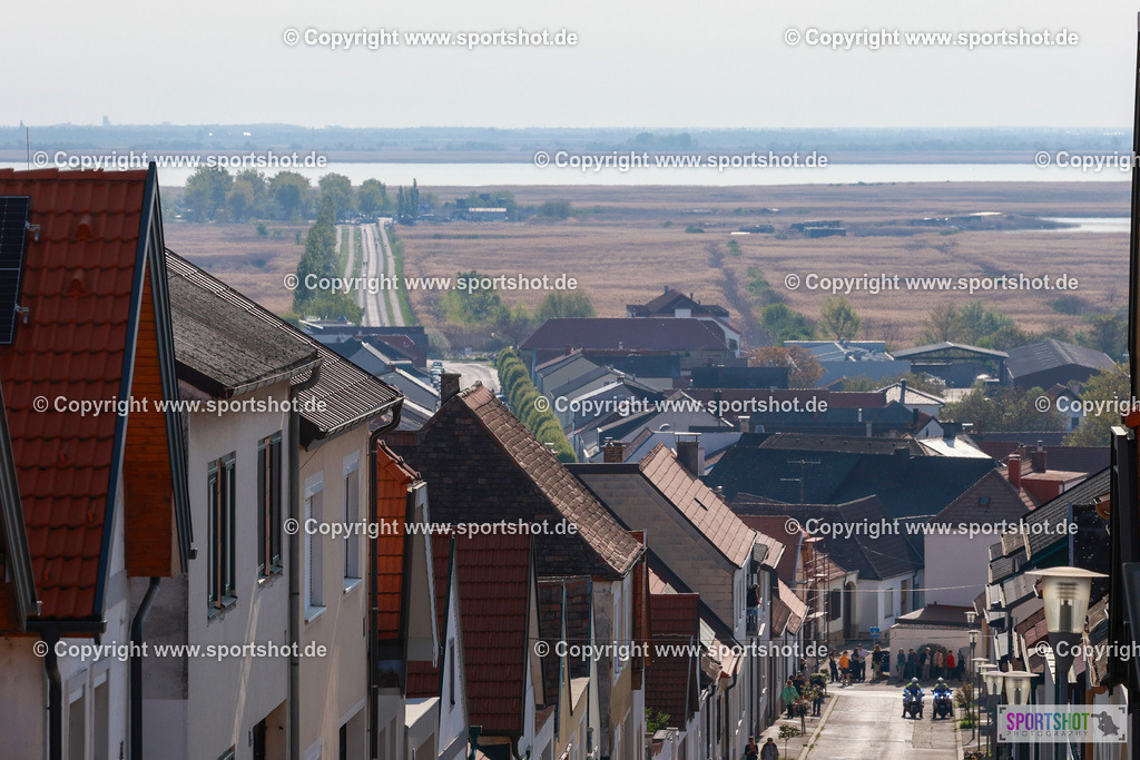 071_AR6_8499 | Neusiedlersee Radmarathon 2026@sportshot_your_pictrs #yourpictures#roadtowm2029 #nrm #neusiedlerseeradmarathon #neusiedlersee #neusiedlerseetourismus #burgenland #mörbisch #nrm26 #burgenlandtourismus #voglundco #poweredbyburgenlandtourismus #radsport #rad #marathon #ucigranfondo #visitburgenland #ucigranfondoworldseries