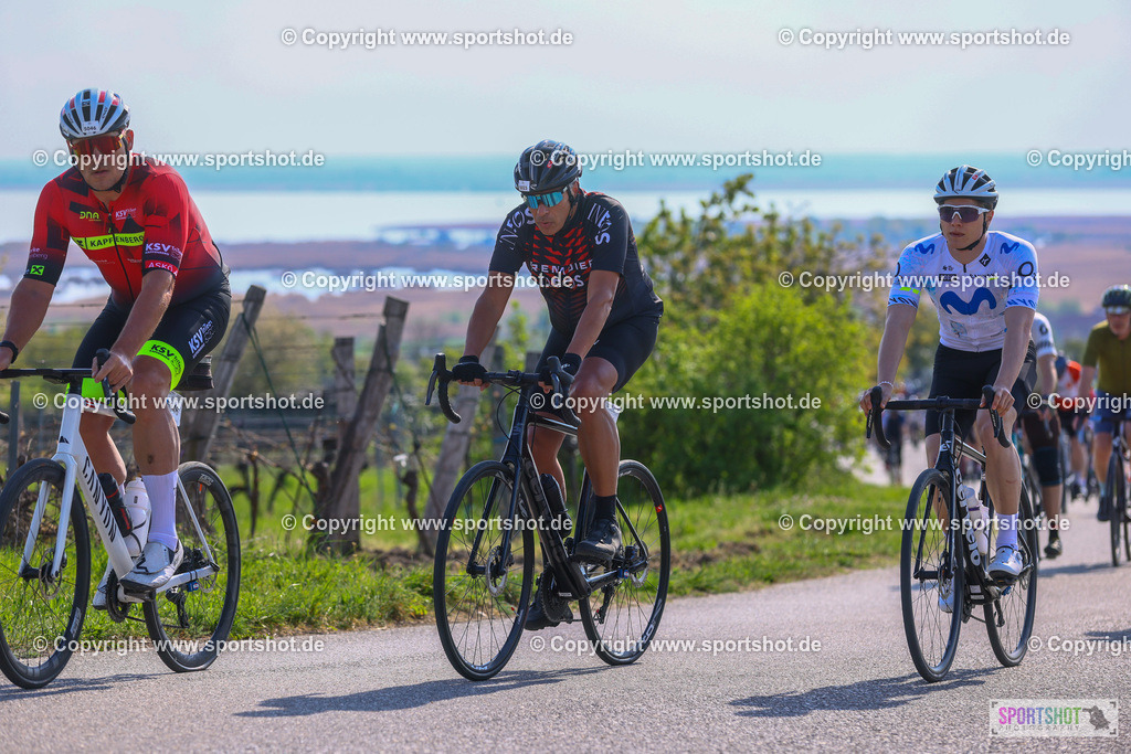 TRA_1029 | Neusiedlersee Radmarathon 2026@sportshot_your_pictrs #yourpictures#roadtowm2029 #nrm #neusiedlerseeradmarathon #neusiedlersee #neusiedlerseetourismus #burgenland #mörbisch #nrm26 #burgenlandtourismus #voglundco #poweredbyburgenlandtourismus #radsport #rad #marathon #ucigranfondo #visitburgenland #ucigranfondoworldseries