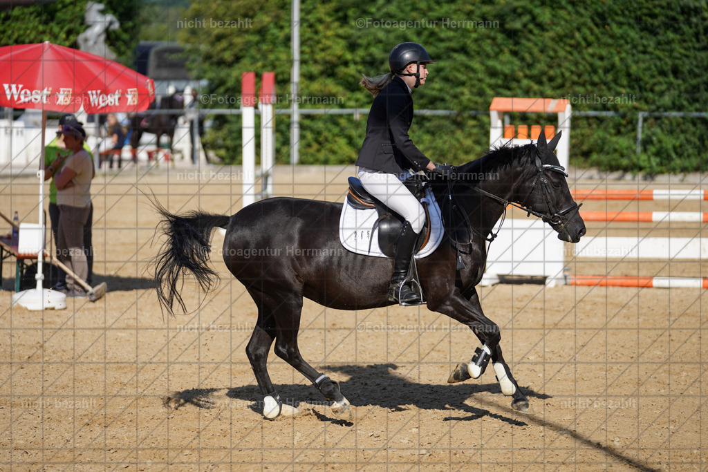 20240824-FAH07305 | Thierhaupten 2024, Bayerisches Landesponyturnier, Turnierbilder, Ponybilder, Turnierfotografen Bayern, Fotoagentur Herrmann