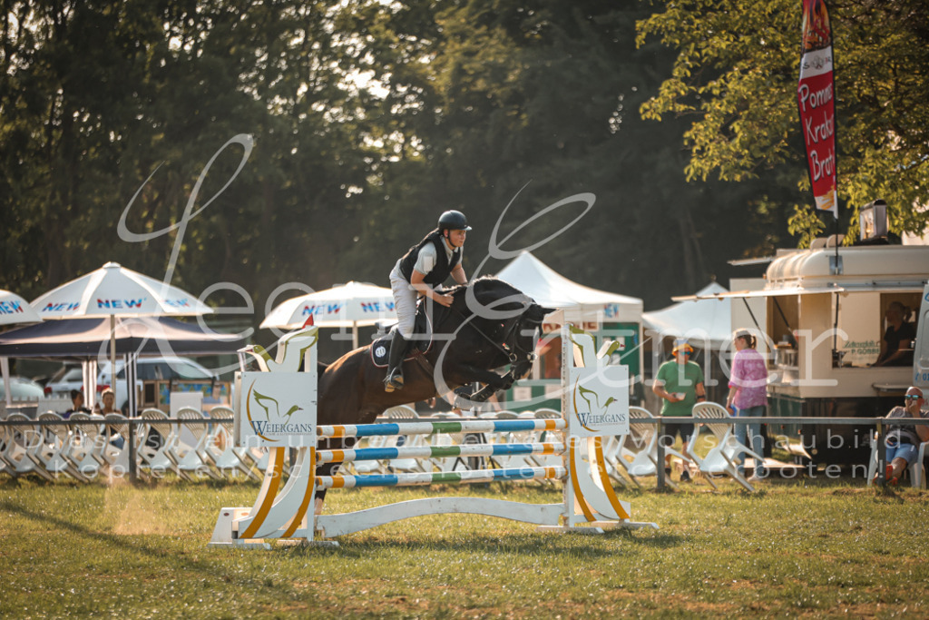 18.FrSpA00068 | Leoni Ertmer Photography - Realisiert mit Pictrs.com