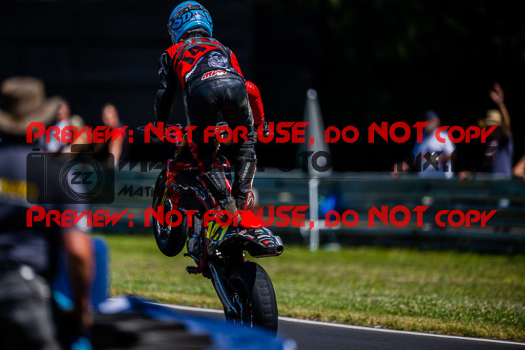 MaZZes_FotoMatrix_220703_3992 | S2