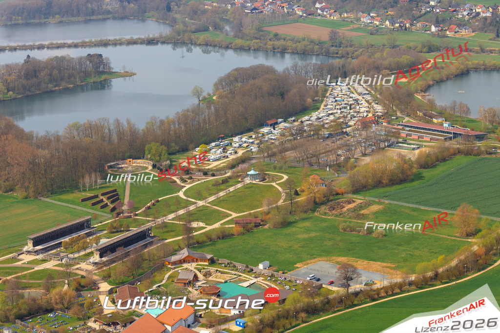 Die Luftaufnahme der Stadt Bad Staffelstein wurde vom UL-Flugzeug heraus erstellt ( keine Drohne )- hohe Auflösung für beste Qualität