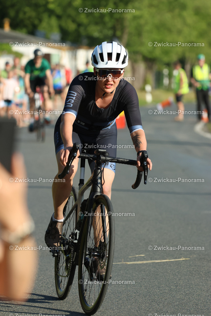 Tag 1 Rad Klein-093 | Urban. Natur. Panorama. Luftbild. 
Der Bildershop für aufregende Perspektiven!
Für Deko, Wandbild und Kalender!
Wir bringen LED-Bilder zum Leuchten!
