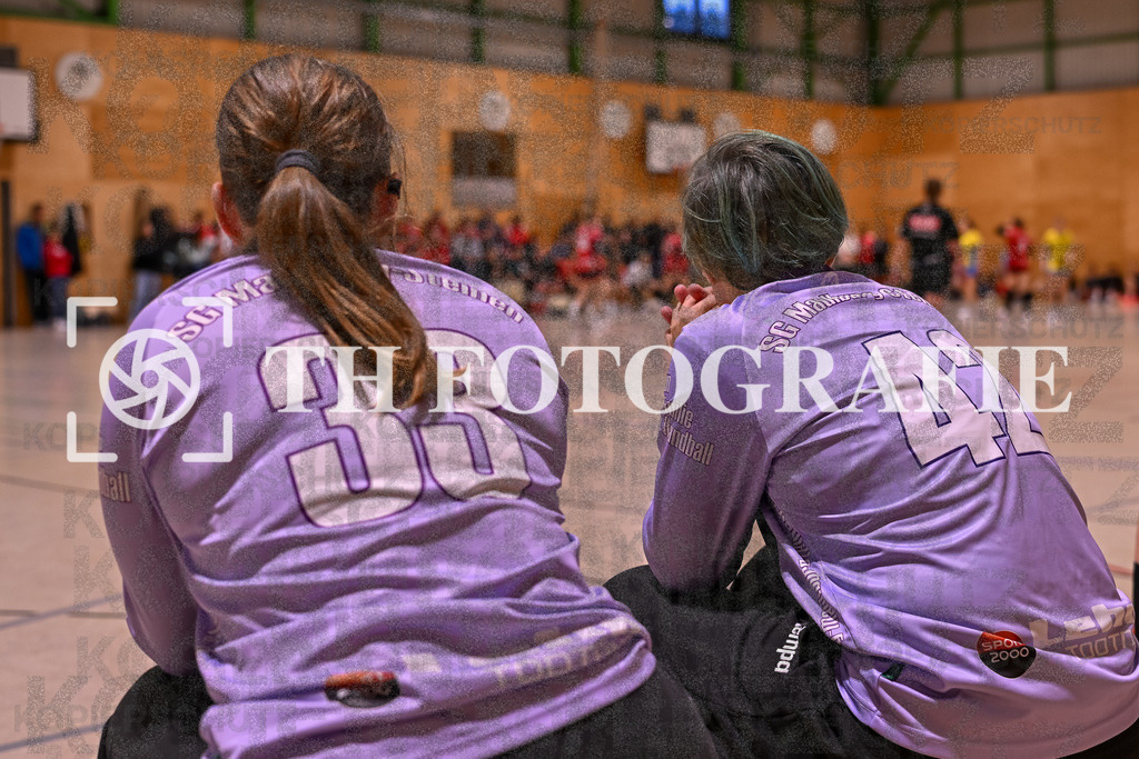 GER, SG Maulburg/Steinen - SV Allensbach 2, Frauen-Handball, Oberliga Suedbaden, 1. Spieltag, Saison 2024/2025, 28.09.2024 | Anja Ruech (SG Maulburg/Steinen, #33), Stefanie Kovacic (SG Maulburg/Steinen, #42)GER, SG Maulburg/Steinen - SV Allensbach 2, Frauen-Handball, Oberliga Suedbaden, 1. Spieltag, Saison 2024/2025, 28.09.2024Foto: TH Fotografie/Thomas Hess