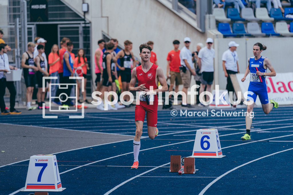 DM U23 U18 Bochum 2026 | Fabian Wüst (Eintracht Duisburg) in der 4x100-Meter-Staffel bei den Deutschen Meisterschaften der U18 &amp; U23 2026 im Lohrheidestadion in Bochum-Wattenscheid. - Realisiert mit Pictrs.com