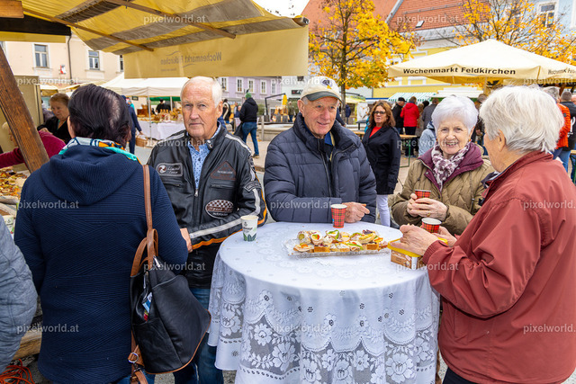 Frauenbewegung - Frühstück am Hauptplatz | Bildershop von pixelworld.at - Realisiert mit Pictrs.com