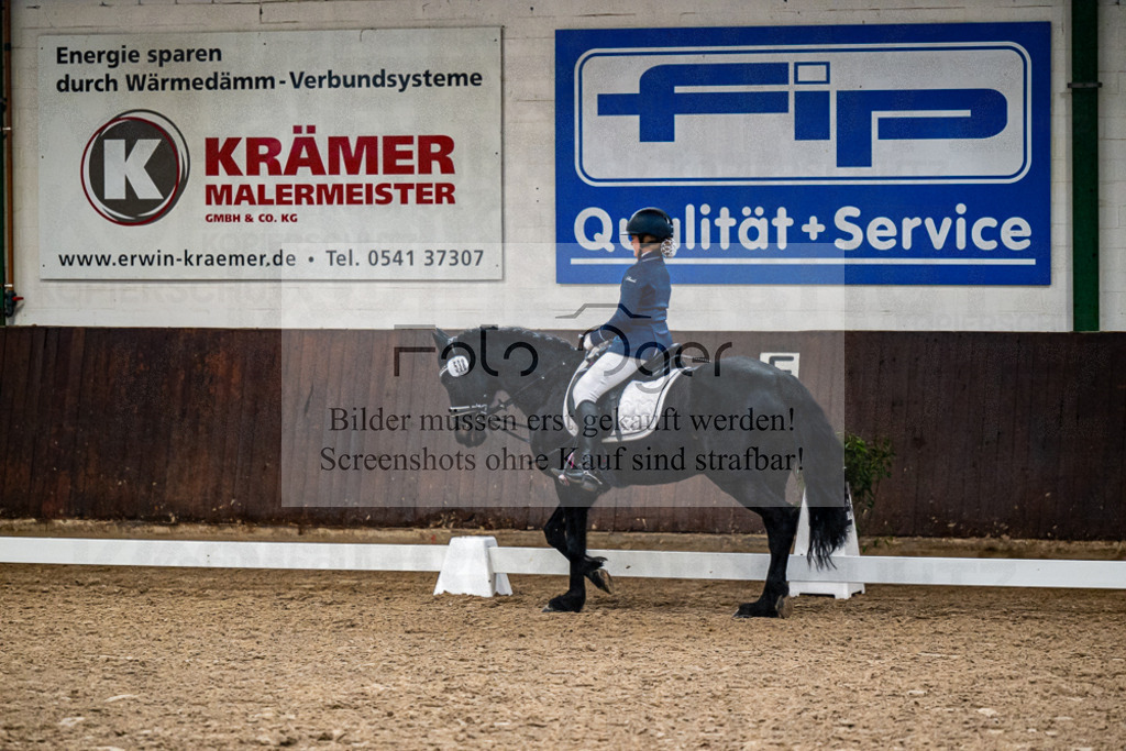 20240310-DOS_1409 | Entdecke hochwertige Reitturnierfotos von Foto Oger. Professionell, emotional und authentisch – jetzt Lieblingsmomente im Shop bestellen.Deutschlandweite Turnierfotografie. - Realisiert mit Pictrs.com