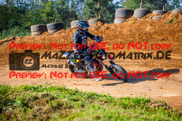 MaZZes_FotoMatrix_230917_0838 | S1