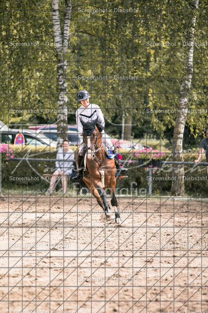 _W6A7695 | ronjaprokoschfotografie - Realisiert mit Pictrs.com