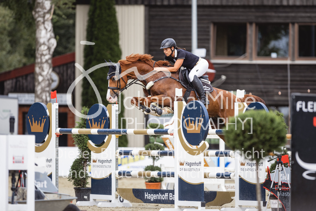 230824_Delbrueck_AmateurM2-225 | Deine schönsten Turniermomente als professionelle Fotos! Entdecke hochwertige Pferdesport-Fotografie im Online-Shop. Jetzt Fotos finden & bestellen!