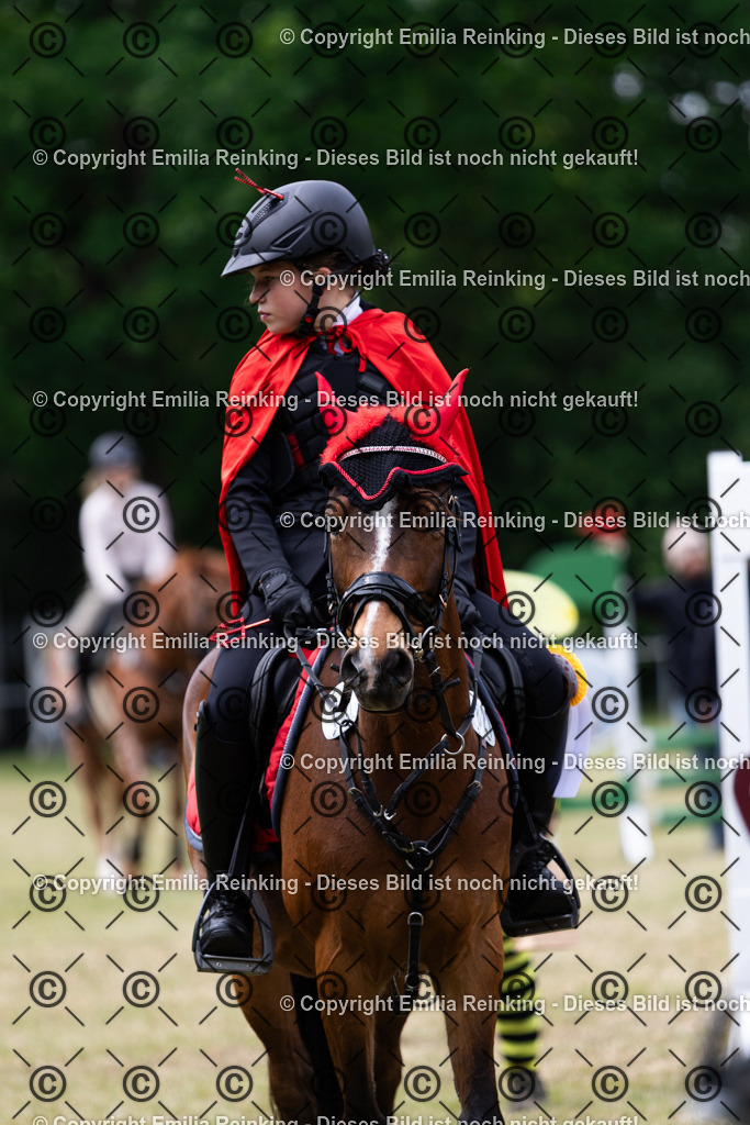 CL5A8040 | Emilia Reinking Fotografie - Realisiert mit Pictrs.com