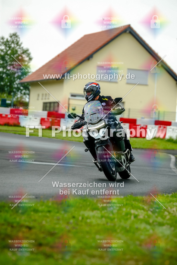 VBK-3893 | Hier findet Ihr Bilder von Touristenfahrten auf der Nürburgring Nordschleife oder von anderen Veranstaltungen die ich besucht habe. Viel Spass beim Durch Schauen 