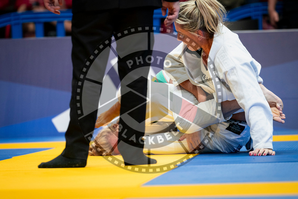 20240126PBB1999 | Fighters compete during the Brazilian Jiu-Jitsu European Championship of the IBJJF in Paris, France, on January 26, 2024.