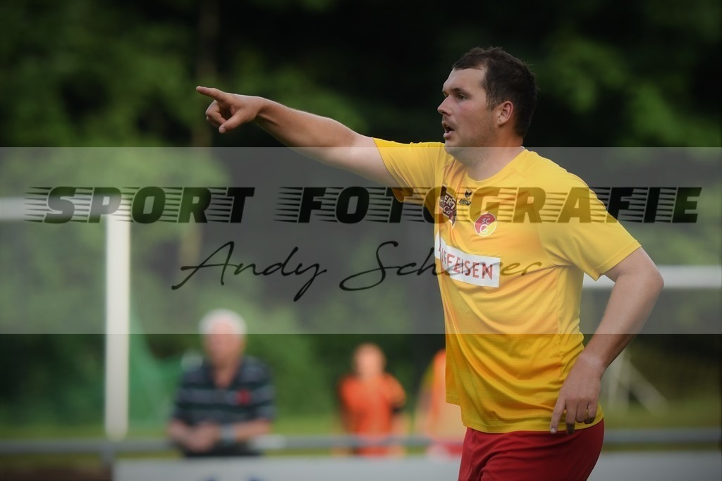 aDSC_4945 | Kaufen Sie Sportbilder im Onlineshop von Andy Scherrer Sportfotografie. Faszinierende Bilder von Sportevents aus der ganzen Schweiz. Fussball, Frauenfussball, Unihockey, Handball, Schwingen und weiteren Sportarten. - Realisiert mit Pictrs.com