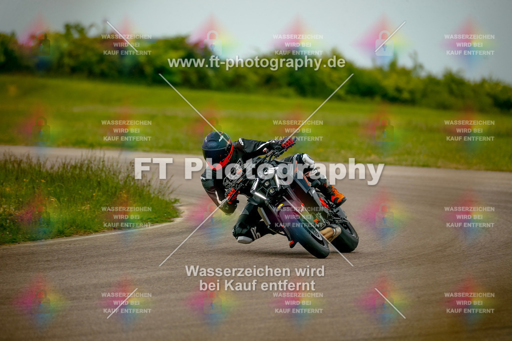 _MOT2555 | Hier findet Ihr Bilder von Touristenfahrten auf der Nürburgring Nordschleife oder von anderen Veranstaltungen die ich besucht habe. Viel Spass beim Durch Schauen 