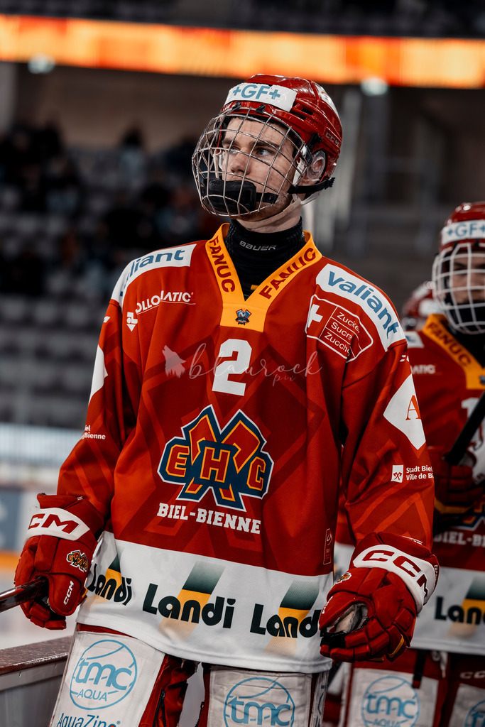 EHCB vs GCK 20260104-8600 | Sportbilder, Sportfotograf, Hochzeits- und Eventfotografin, Flugshows, Portraits und Tiershooting, Aviation, Downhill, Nationalleague, Swissleague, International