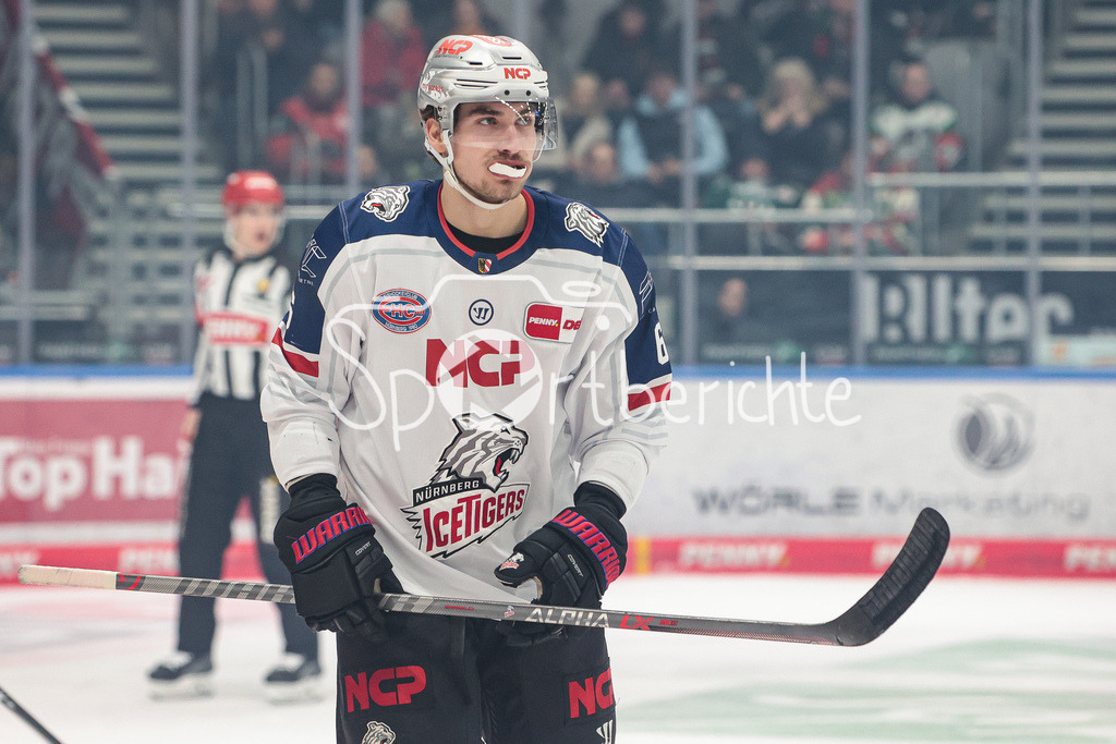 Augsburger Panther - Nürnberg ICE Tigers | Julius KARRER (NIT #6) in Aktion