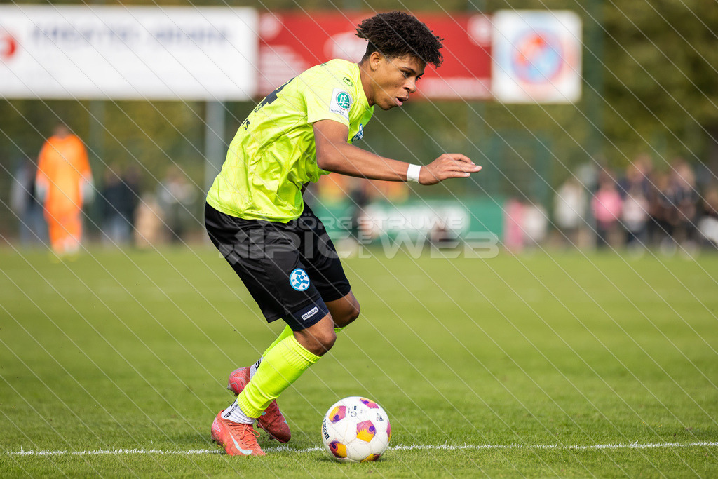 20251003_Picselweb-Fotografie_1R3_2083 | DFB Pokal 2. Runde, JFV A/O/B/H/H - SV Stuttgarter Kickers, Foto: Jörg Struwe - picselweb.de - Realisiert mit Pictrs.com