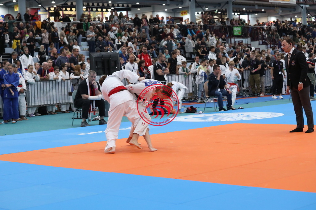 1J7A3327 | Fotos vom Adler Cup - Pictures from Adler Cup

Hier findet Ihr alle Eindrücke und großen Momente der Adler Cup Wochenenden. Here you will find all impressions and great moments of the Adler Cup weekends. - Realisiert mit Pictrs.com