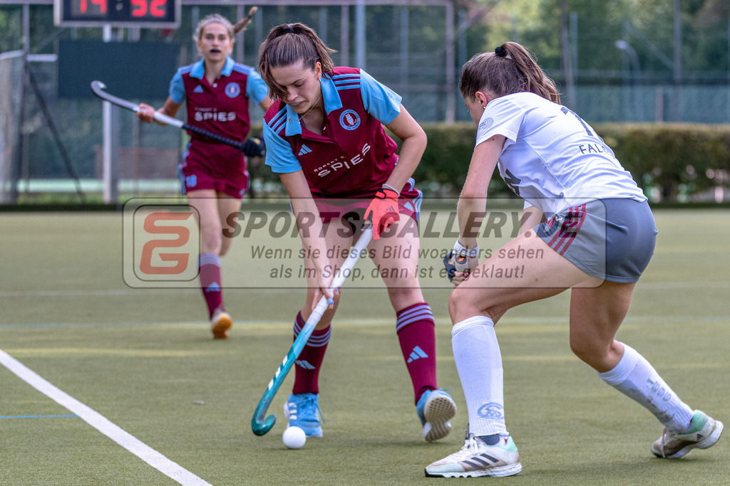 SM_20240915-D5A_2052 | 1.Bundesliga Feldhockey (W) UHC - MSC / 3:0 n.P. (0:0,0:0)