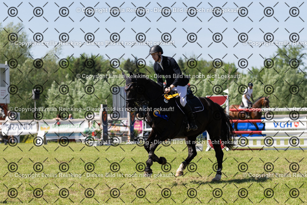 CL5A1304 | Emilia Reinking Fotografie - Realisiert mit Pictrs.com