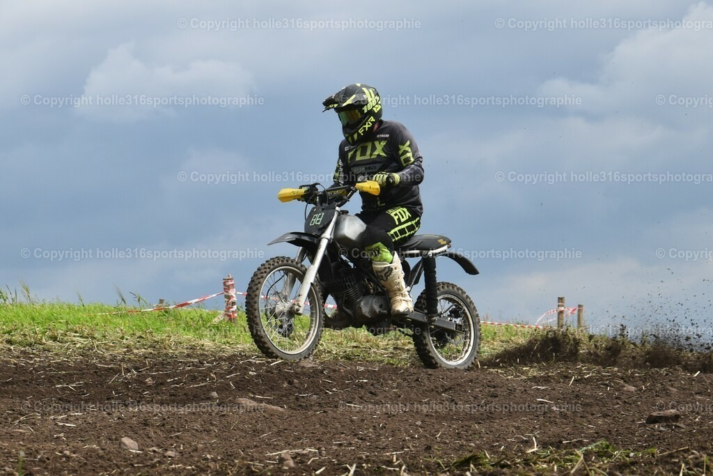 DSC_0052_01 (2) | Sportfotografie , Motorsport, Motoross, Reitsport, Mointainbike, Enduro,
Landschaft , Outdoor, Eventfotografie, Landschaft, Bilder online bestellen - Realisiert mit Pictrs.com