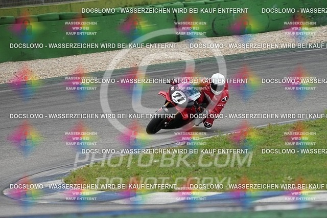 2025_08_04_PBK_15136 | Sportfotografie; SlowMotion; Video; Rennstrecke; Hafeneger; RSE; Speer; Trackday; Motorsportarena; Hockenheimring; Brno; Most; Barcelona; Valencia, Benny; Kaetzmer;