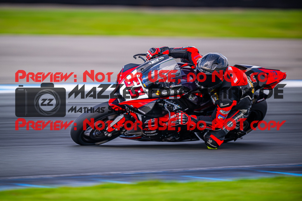 MaZZes_Fotomatrix_20230818_6007705_6889 | PRO SUPERSTOCK