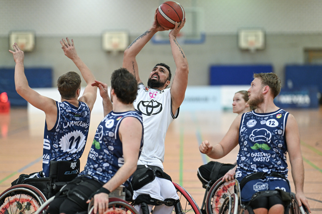 gml_060 | Fotos von Basketballspielen aus dem Raum NRW fotografiert von Gero Mueller-Laschet und Daniel Schaefer - Realisiert mit Pictrs.com