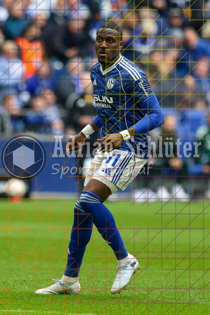 05.04.2026, GER, Fussball, Herren, 2. BL, Saison 2025/2026, FC Schalke 04 - Karlsruher SC | Bryan Lasme (S04) schaut 